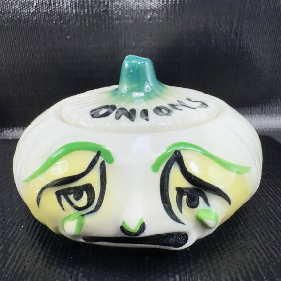 Anthropomorphic Onion Keeper Dish Bowl Lidded Crying Face Ceramic Container VTG - Picture 1 of 14